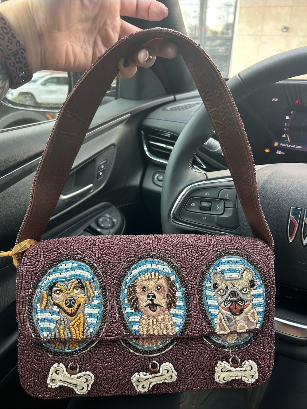 Beaded Dog Portrait Handbag - Brown